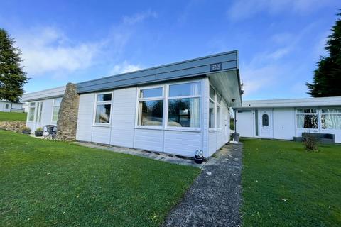 2 bedroom bungalow for sale, Roch, Haverfordwest, Pembrokeshire, SA62