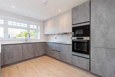 2 bedroom apartment to rent, Shoppenhangers Road, Maidenhead, Berkshire, SL6