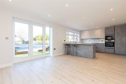 2 bedroom apartment to rent, Shoppenhangers Road, Maidenhead, Berkshire, SL6