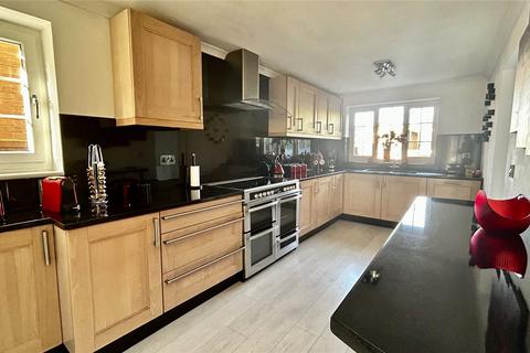 29 Avebury, Bracknell, RG12 8SQ