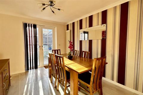 29 Avebury, Bracknell, RG12 8SQ