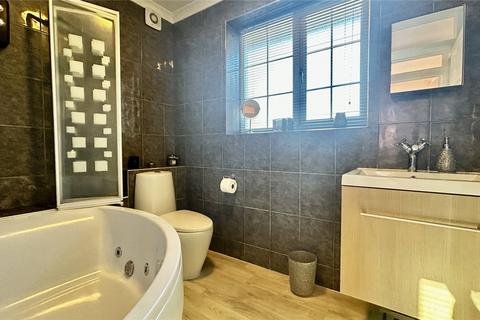 29 Avebury, Bracknell, RG12 8SQ
