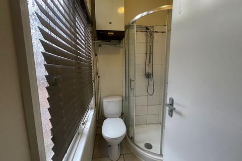 6 bedroom semi-detached house for sale - 24 Selborne Road, Handsworth Wood, Birmingham, B20 2DW