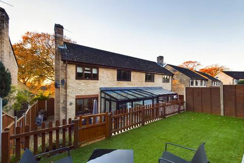 29 Bramble Lane, Stonehouse, GL10 2RA