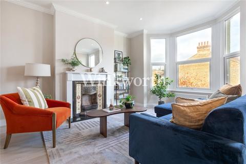 3 bedroom apartment for sale - Burghley Road, London, N8