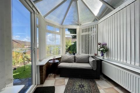 16 Hawthorn Way, Alphington, Exeter, EX2 8YT