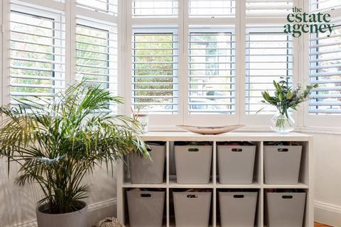 66 Beresford Road, London, E4 6EF