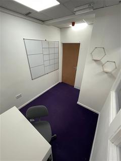 Office to rent - Braintree CM1