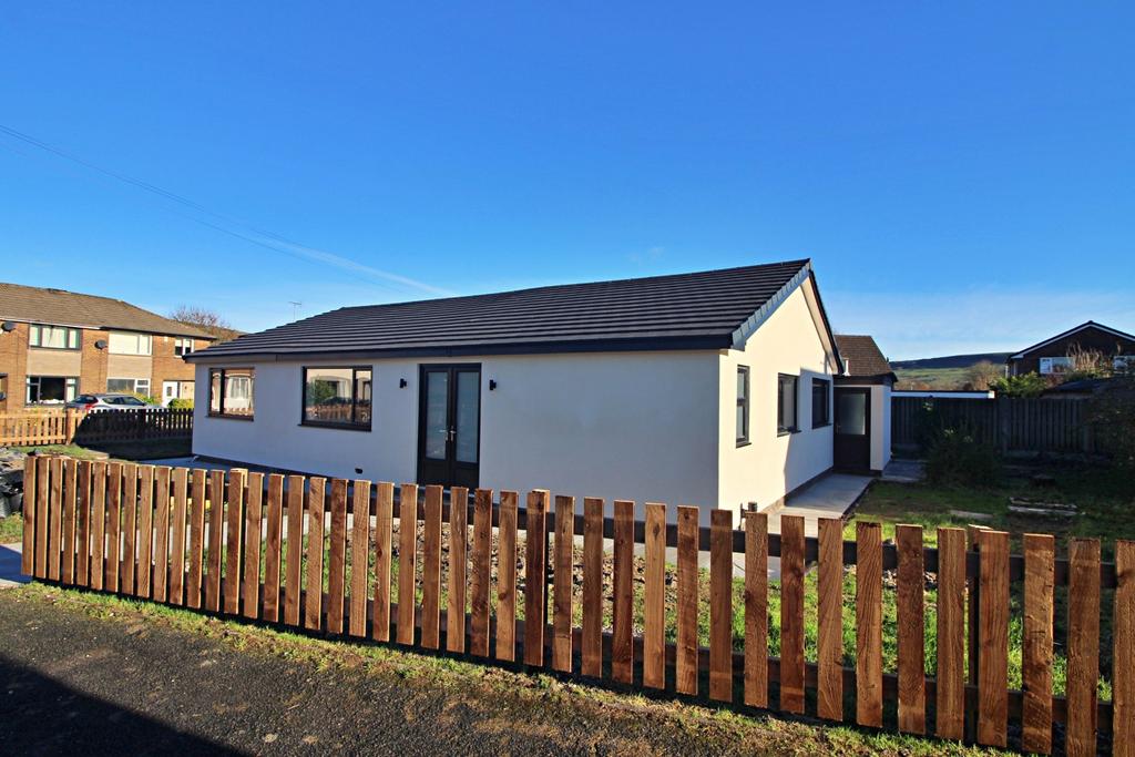 1 Thirlmere Avenue, Haslingden, Rossendale 3 bed detached bungalow for