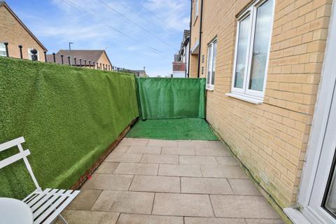 Flat 1, 2 Cheshunt Road, Belvedere, DA17 5JB