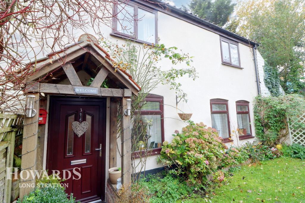 3 Gills Close, Harleston IP20 9BL 3 bed semidetached house for sale