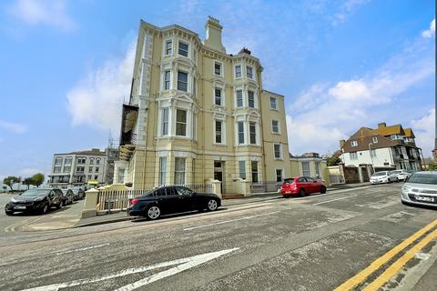 1 bedroom ground floor flat for sale, Victoria Parade, Ramsgate, Kent