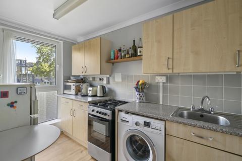 1 bedroom flat for sale, Christie Court, Hornsey Road, Archway