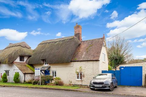 2 bedroom cottage for sale, Abingdon Road, Tubney, OX13