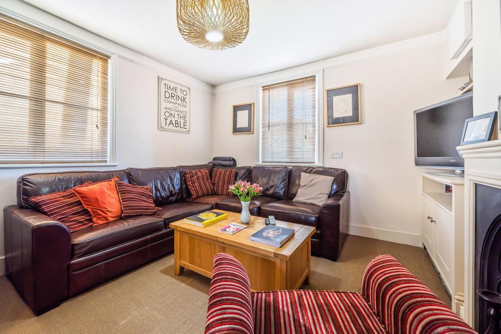 Kingston Bagpuize, Oxfordshire, OX13 4 bed cottage for sale £600,000