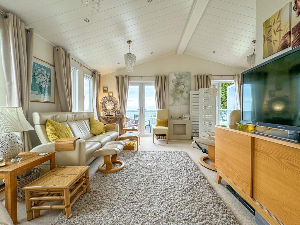 Sandbanks, Walton Bay, Clevedon... 2 bed property for sale £265,000
