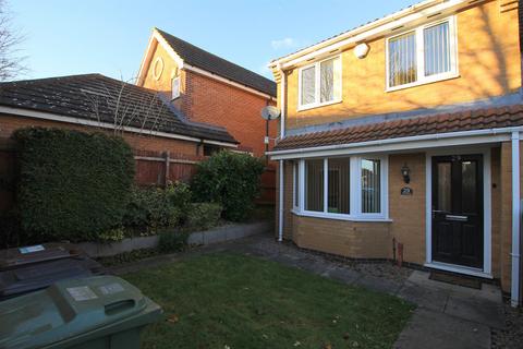 3 bedroom semi-detached house to rent, The Osiers, Loughborough, LE11