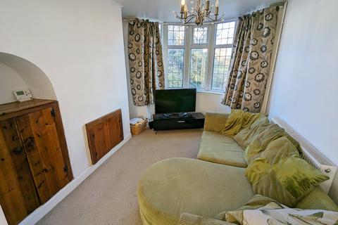 6 Dunard Road, Shirley, Solihull, B90 2HR