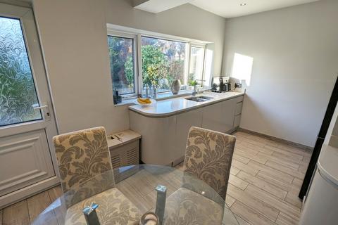 6 Dunard Road, Shirley, Solihull, B90 2HR