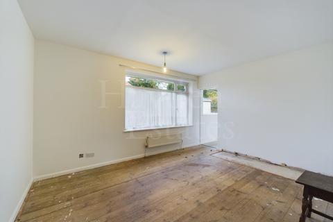 2 Bowpatch Close, Stourport-on-severn, DY13 0NF
