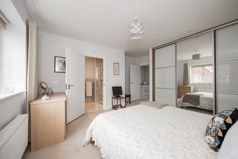 4 bedroom detached house for sale - The Mallards, Crowborough