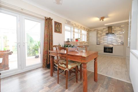 38 Cray Valley Road, St Mary Cray, Orpington, BR5 2EZ