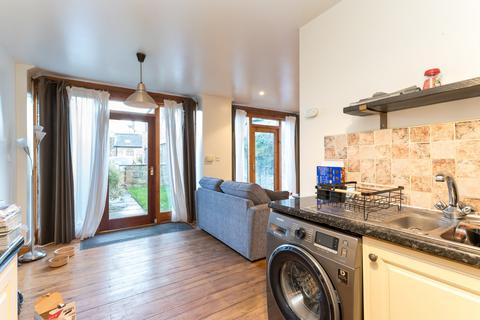 2 bedroom end of terrace house for sale, Newall Hall Mews, Newall Hall Park, Otley, West Yorkshire, LS21
