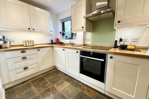 3 bedroom terraced house for sale - The Chestnuts, Hinton-in-the-Hedges