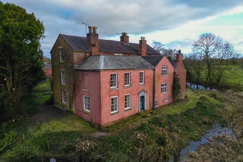 8 bedroom farm house for sale - Church Lane, Gayton
