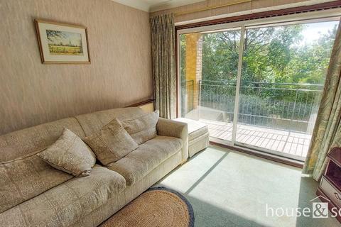 Flat 1, Berkeley Court, 7 Cavendish Road, Bournemouth, BH1 1QX