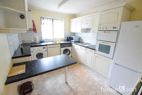 Flat 1, Berkeley Court, 7 Cavendish Road, Bournemouth, BH1 1QX