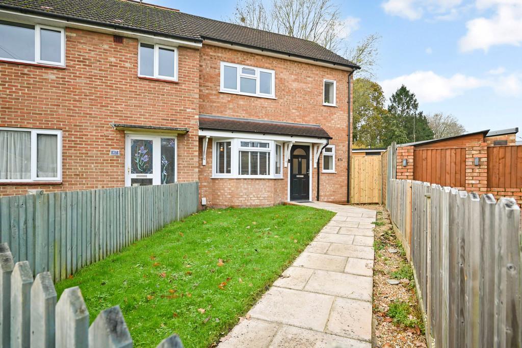 Dockenfield Close, Havant PO9 2 bed end of terrace house for sale £
