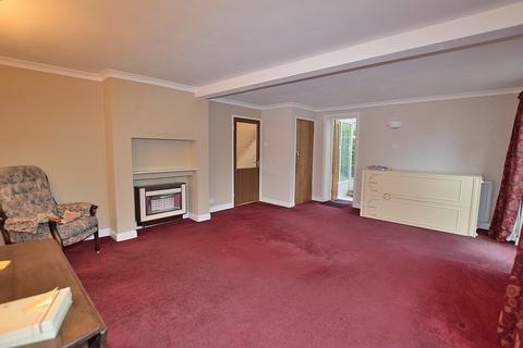 3 bedroom end of terrace house for sale - Chestnut Close, Richmond
