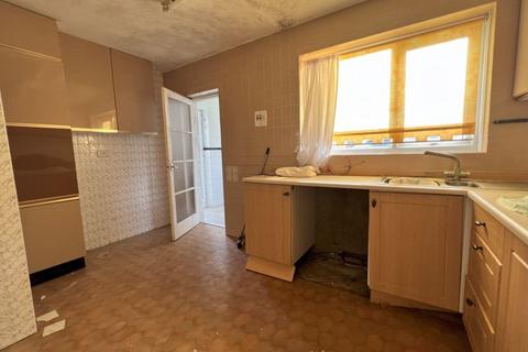 3 bedroom detached bungalow for sale - Benllech, Isle of Anglesey