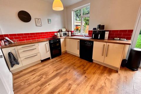 5 Elizabeth Road, Sutton Coldfield, B73 5AR
