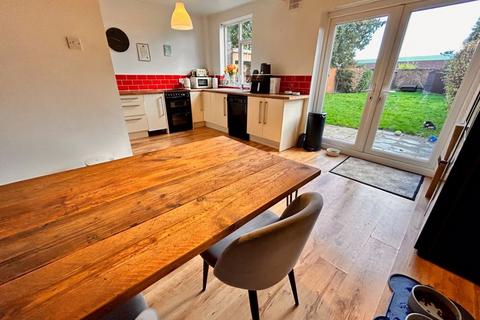 5 Elizabeth Road, Sutton Coldfield, B73 5AR