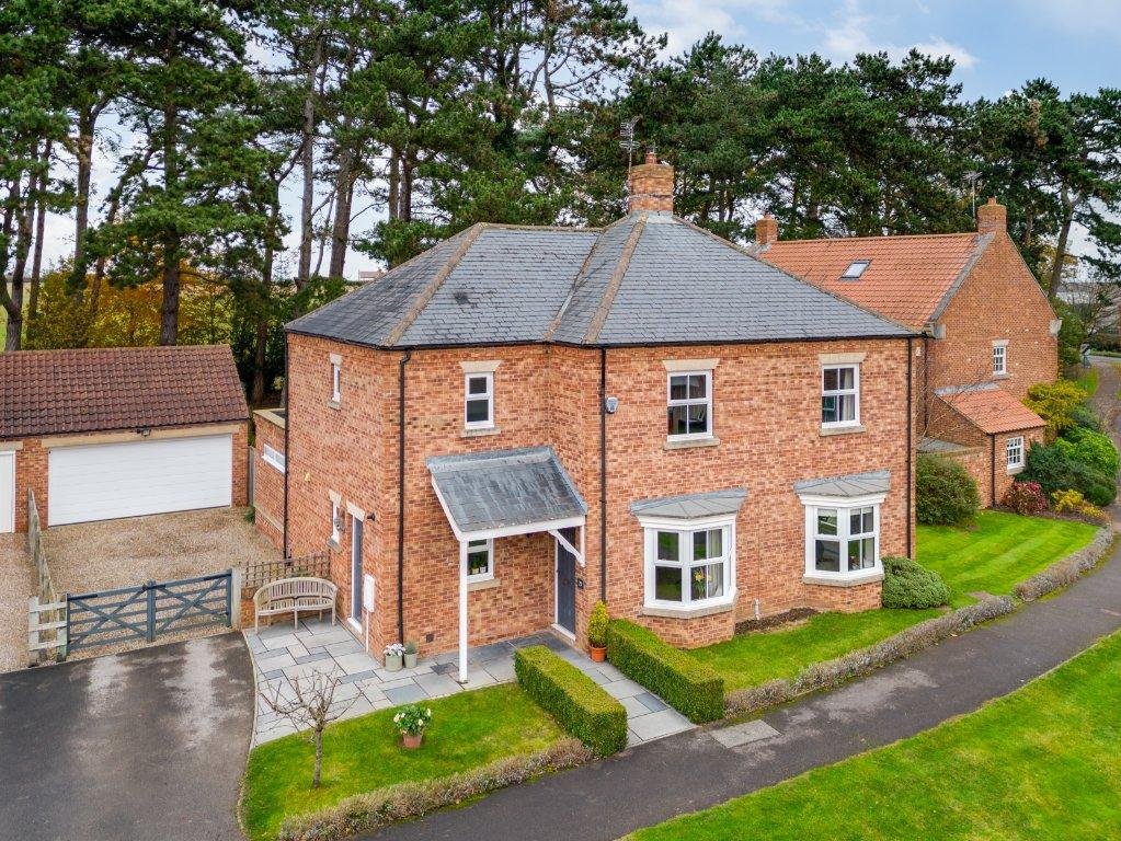 Longland Lane, Whixley, York, YO26 4 bed detached house for sale £699,950