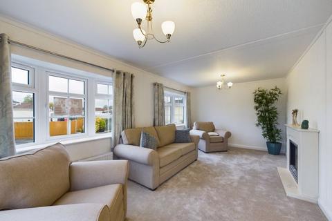 2 bedroom park home for sale, Primrose Hill, Charlton Mackrell