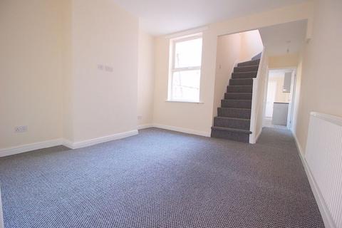 3 bedroom terraced house to rent, Lord Street, Walsall