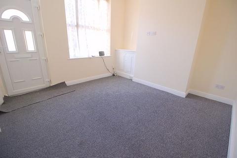 3 bedroom terraced house to rent, Lord Street, Walsall