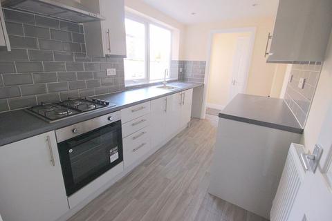 3 bedroom terraced house to rent, Lord Street, Walsall