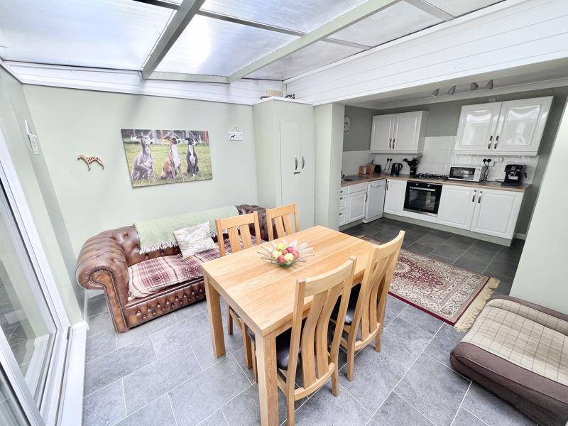 Spruce Close, Poole BH17 3 bed semidetached house for sale £340,000