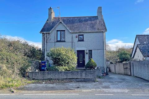 4 bedroom detached house for sale - Caeathro, Caernarfon, Gwynedd, LL55