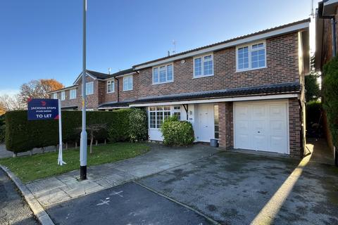4 bedroom detached house to rent - Grange Road, Bramhall, Cheshire