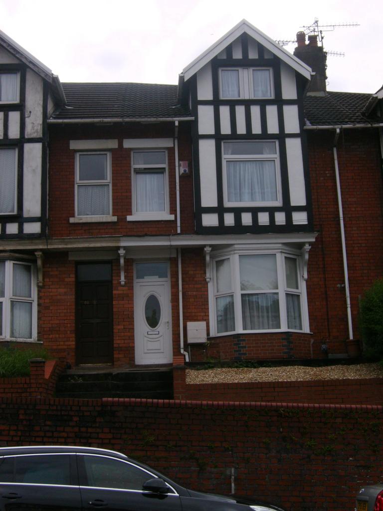 58 Vivian Rd