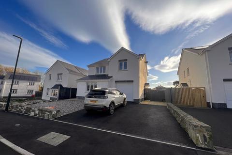 4 bedroom detached house for sale, Cross Inn , Nr New Quay , SA44