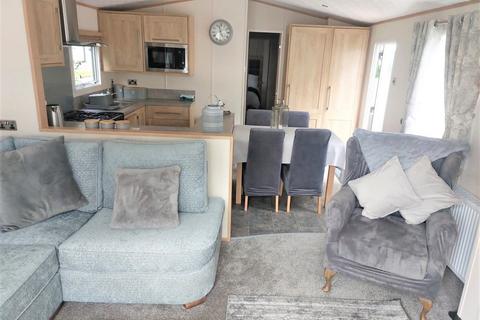2 bedroom static caravan for sale, Llanrug, Caernarfon, LL55
