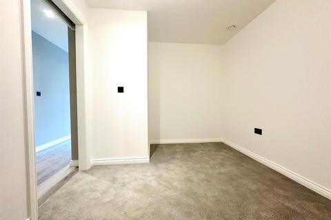 1 bedroom apartment to rent, Springwell Gardens, Springwell Road, Leeds LS12