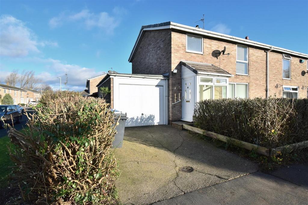 Welbury Grove, Newton Aycliffe 3 bed semidetached house for sale £