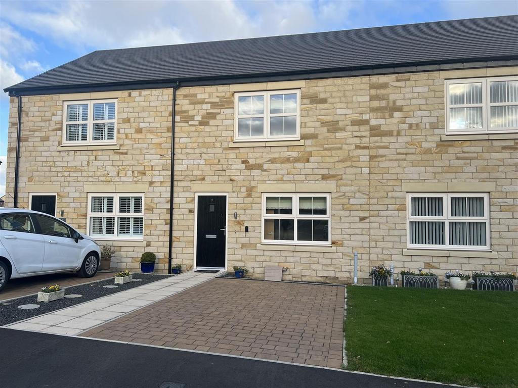 Lancaster Place, Peters Mill, Alnwick 3 bed terraced house to rent £950 pcm (£219 pw)